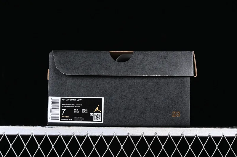 All categories Air Jordan Jordan series basketball shoes Air Jordan 1 Low G version pure original Air Jordan 1 Low "Aquatone" AJ1 Joe 1 blue and white low-top cultural basketball shoes 553558-174